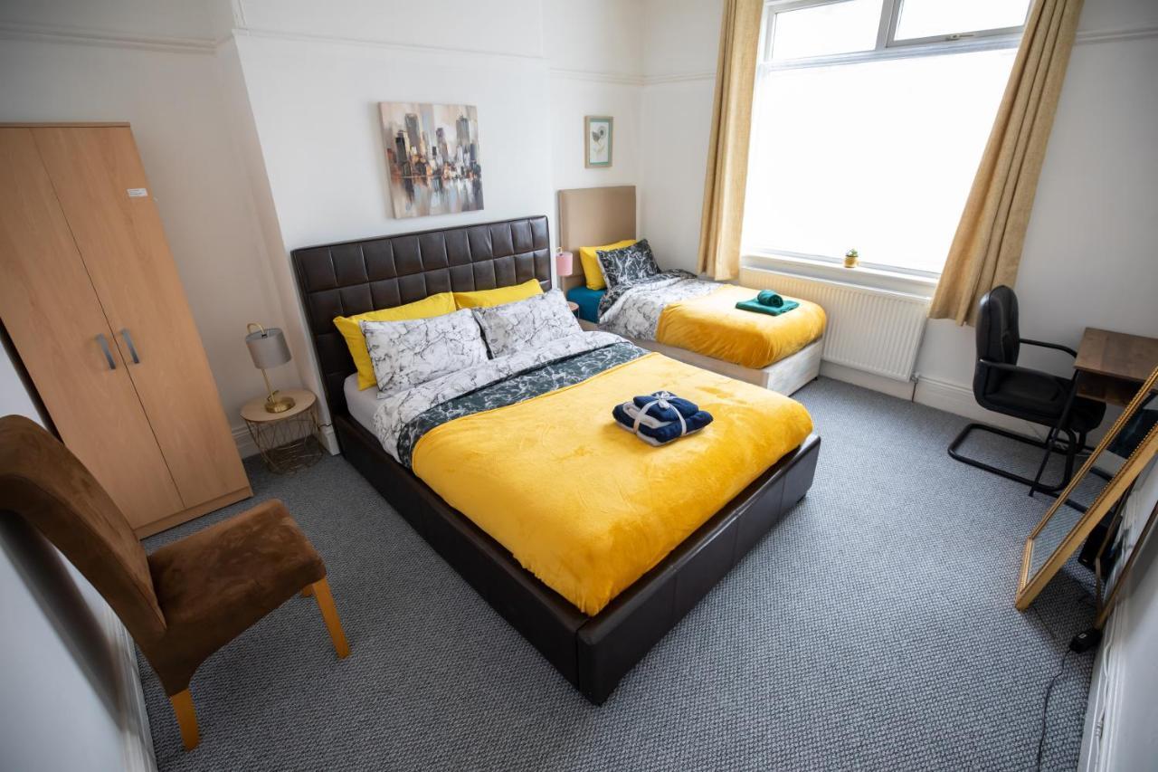Sterling Aparment Apartment Уолсенд Екстериор снимка