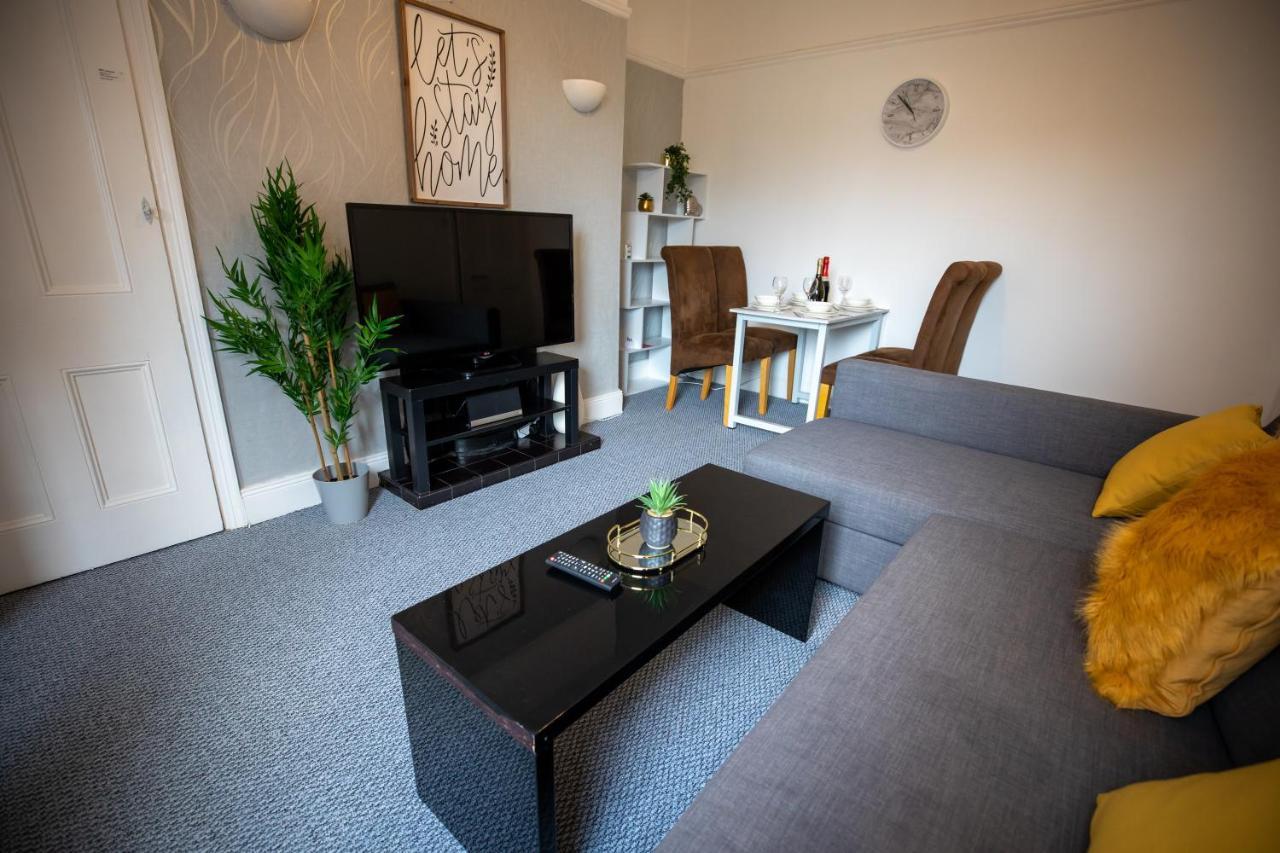 Sterling Aparment Apartment Уолсенд Екстериор снимка